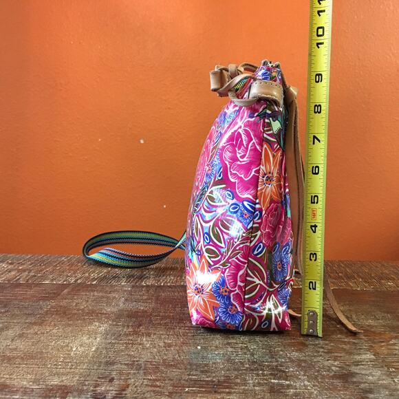 Consuela Merlot Downtown Crossbody Purse Handbag Bag Rose Floral Rosita Texas - Picture 6 of 12